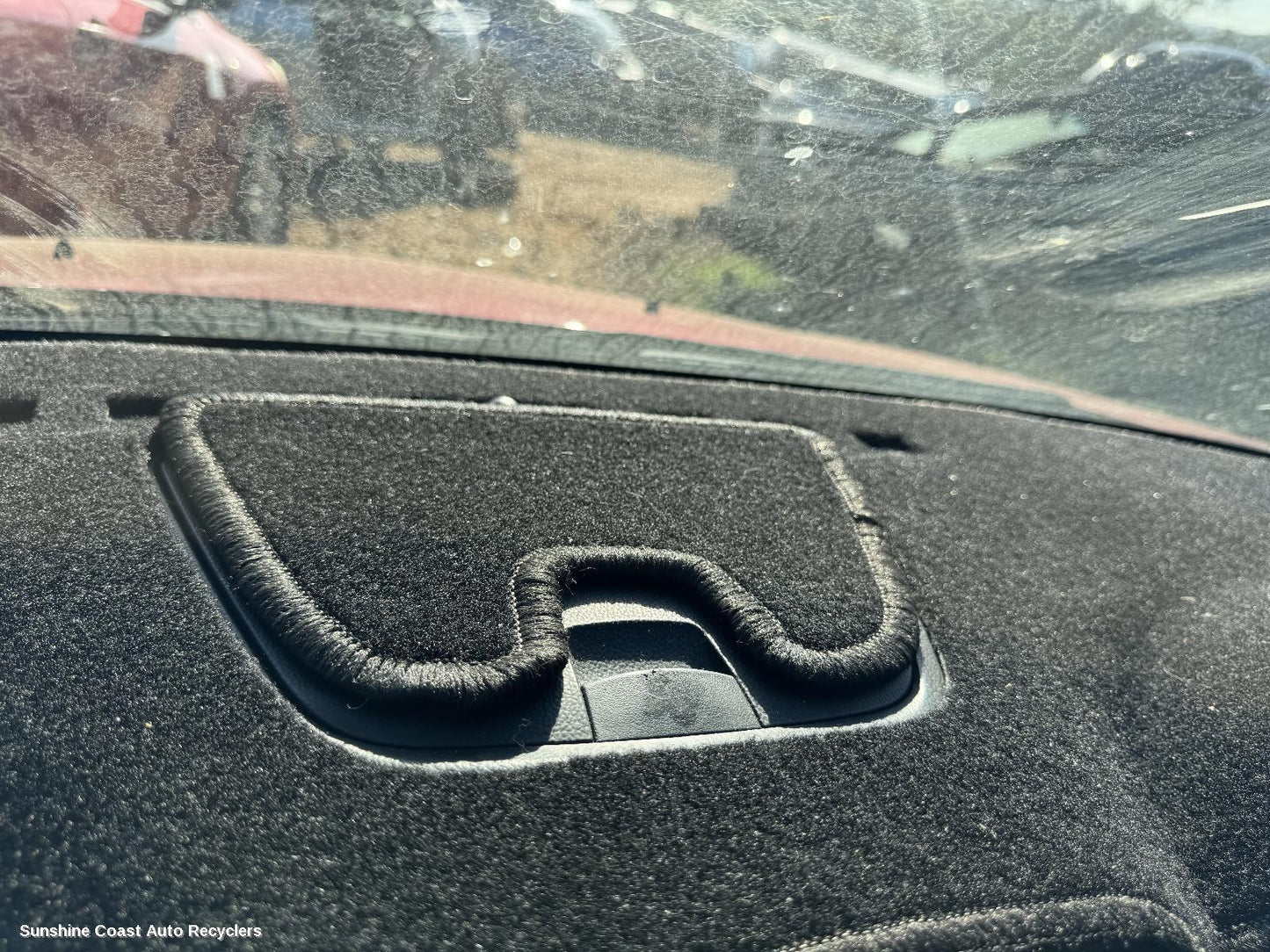 2014 Holden Cruze Glove Box
