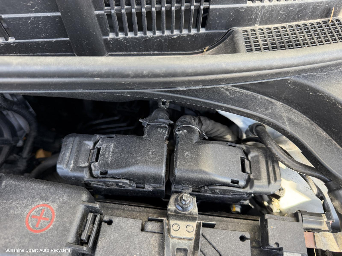 2020-2025 Kia Stonic Ecu