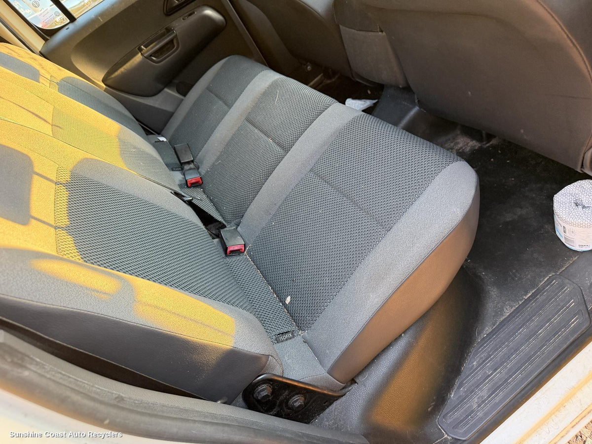 2010-2022 Volkswagen Amarok 2nd Seat  Rear Seat