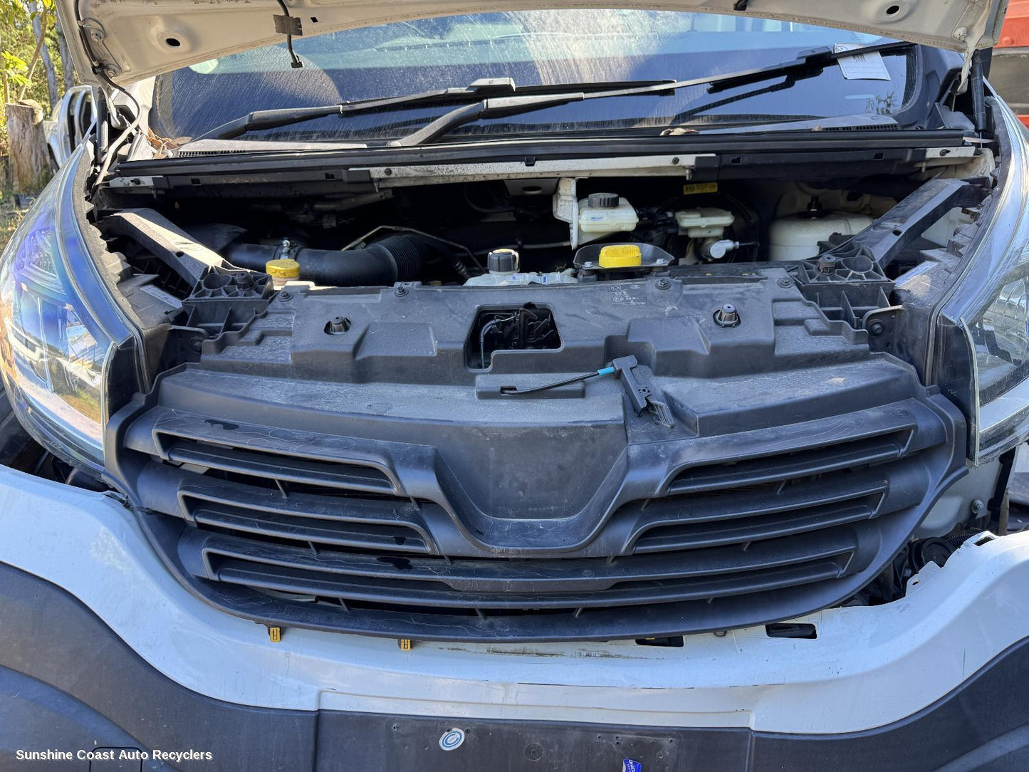 2015-2026 Renault Trafic Bonnet Lock Support
