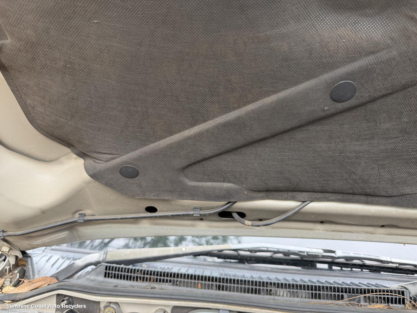 2000-2006 Mitsubishi Pajero Wiper Arm