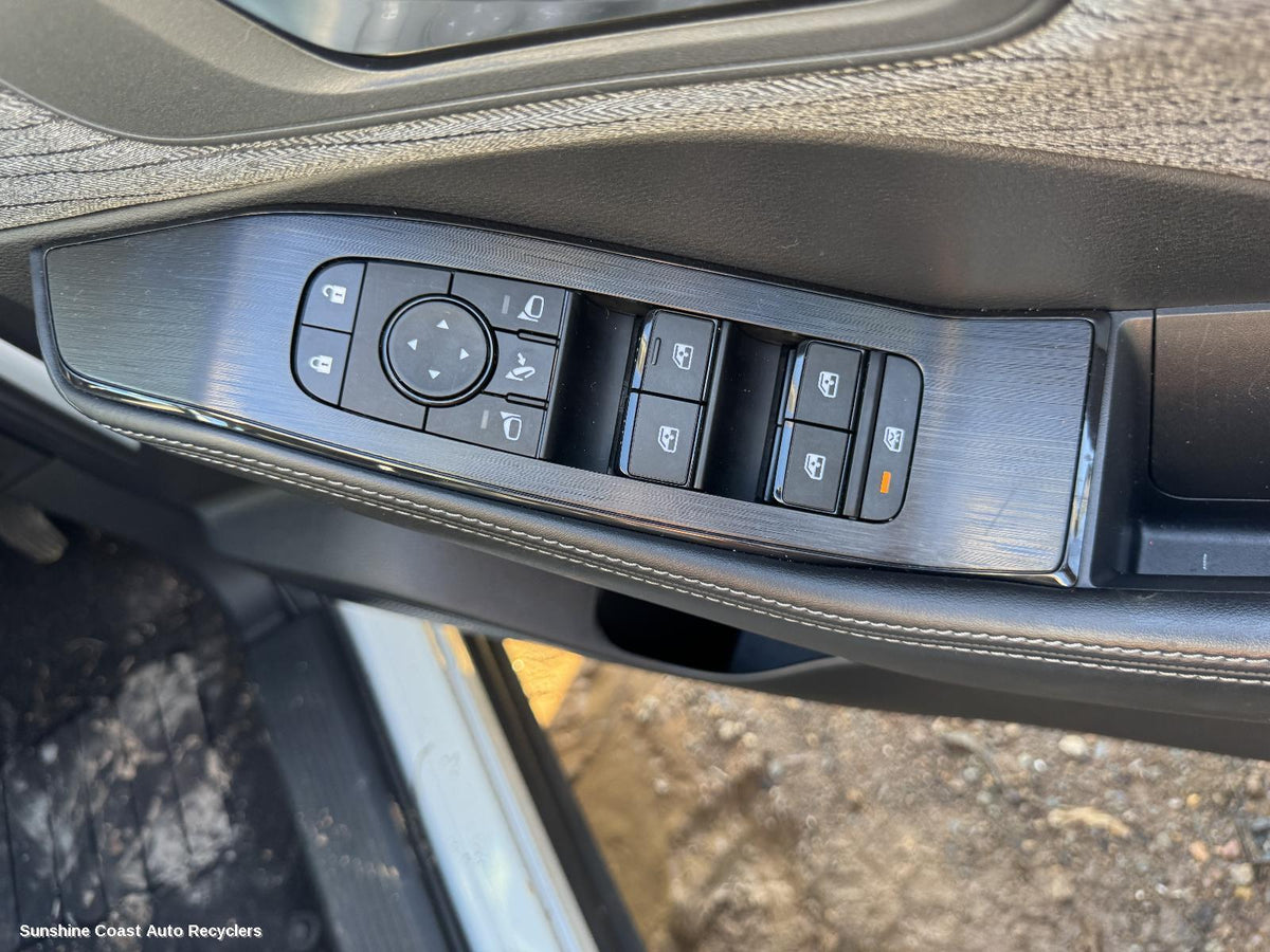 2022-2026 Nissan Xtrail Pwr Dr Wind Switch