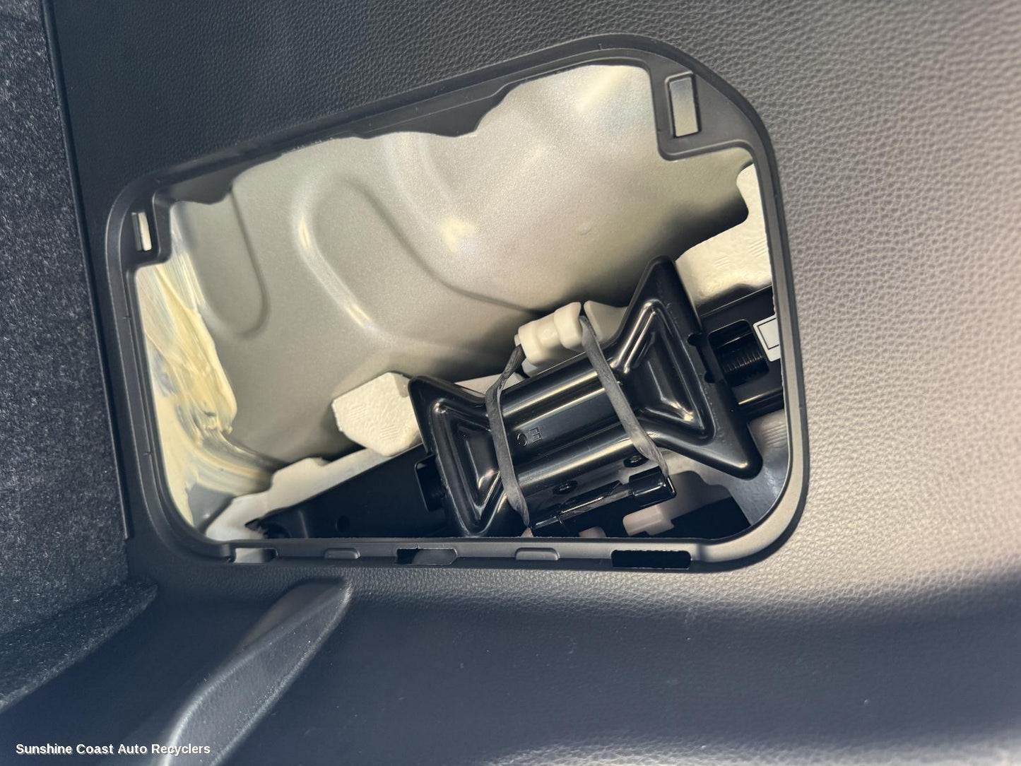 2024 Toyota Yaris Jack Tool Kit