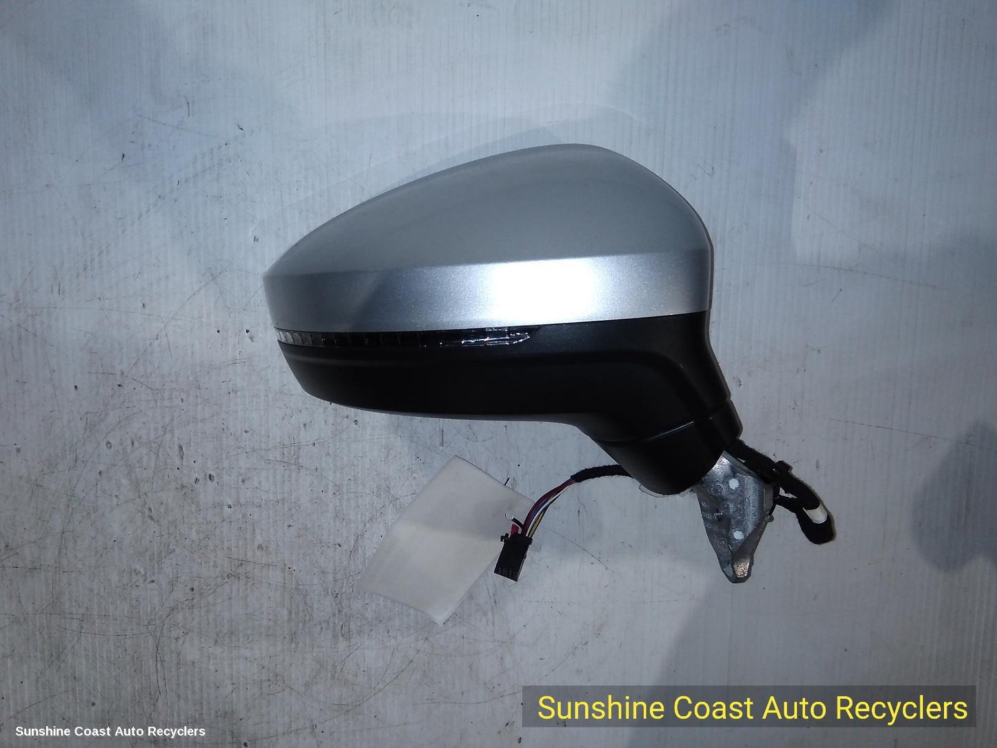 2022 Volkswagen Tiguan Right Door Mirror