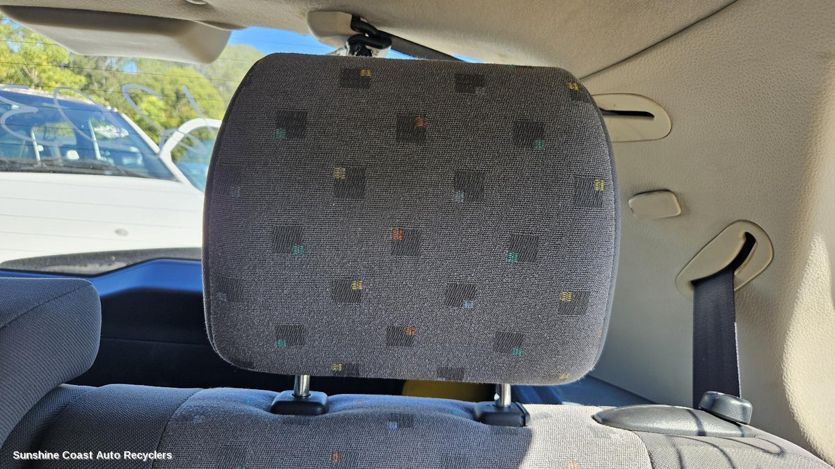 2002-2005 Hyundai Getz Headrest