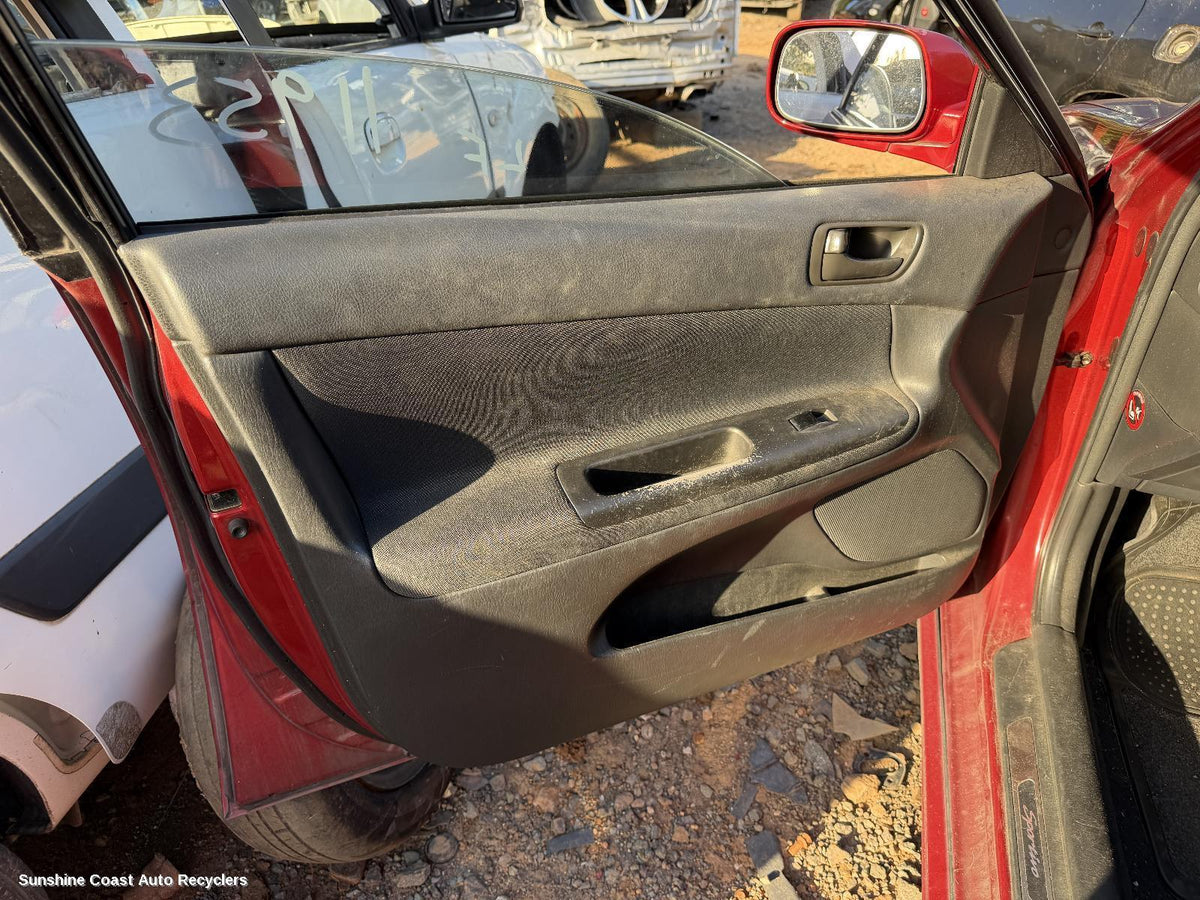 2004-2006 Toyota Camry Door Trim