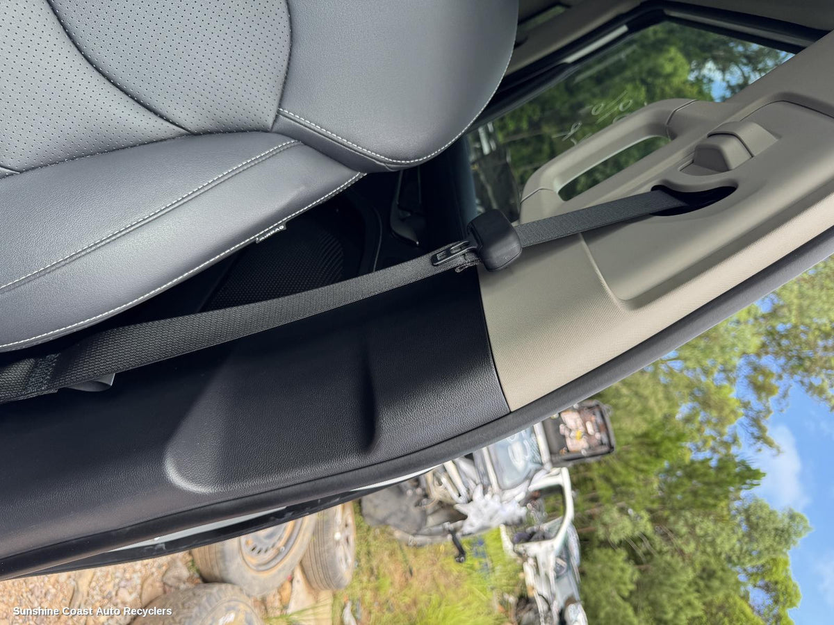 2017-2024 Ldv D90 Seatbelt Stalk