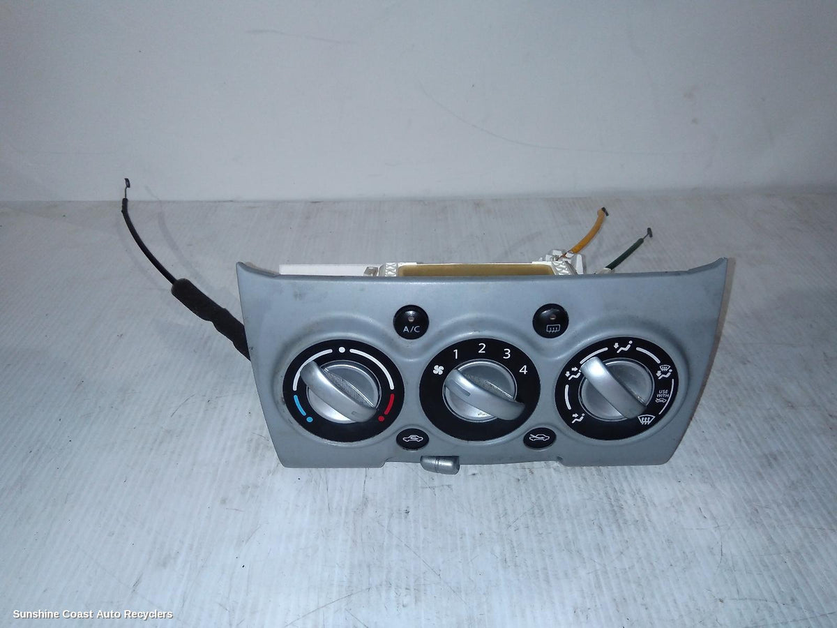 2009-2014 Suzuki Alto Heater Ac Controls