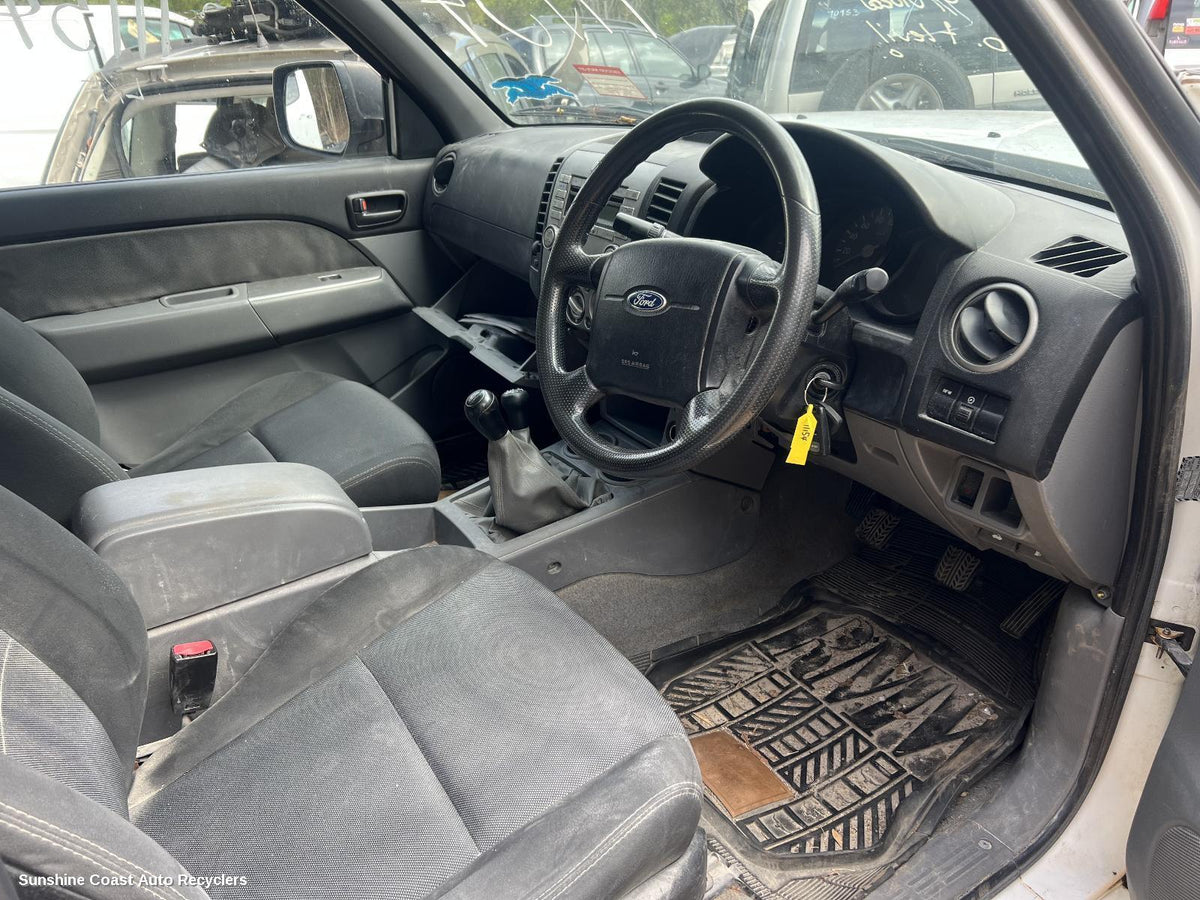 2006-2009 Ford Ranger Headrest