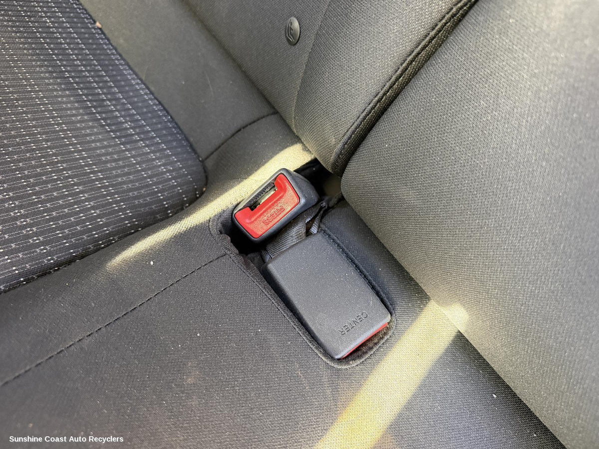2020-2026 Kia Stonic Seatbelt Stalk