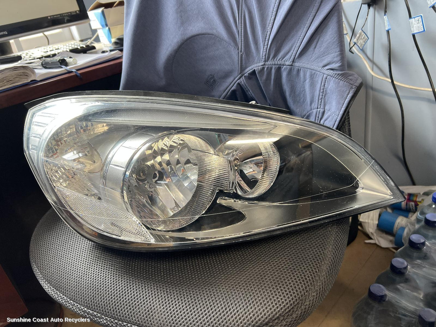 2014 Volvo S60/v60 Right Headlamp