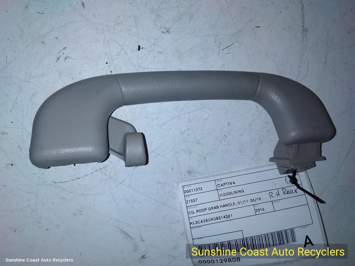 2016 Holden Captiva Hoodlining