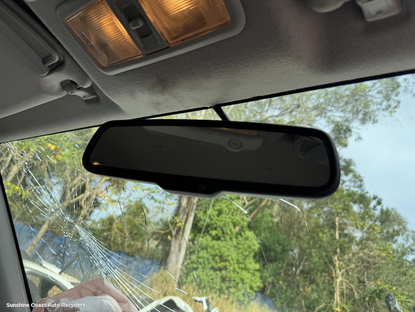 2009 Mitsubishi Pajero Interior Mirror