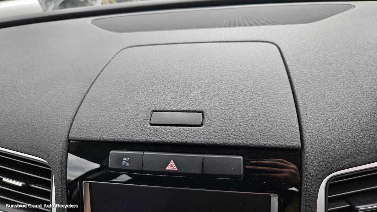 2010-2018 Volkswagen Touareg Misc Switch Relay
