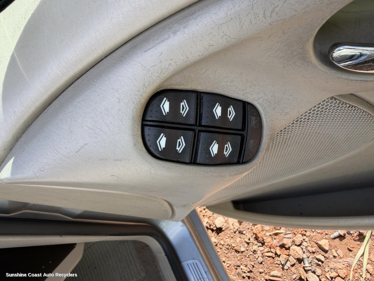 2001-2005 Ford Focus Pwr Dr Wind Switch