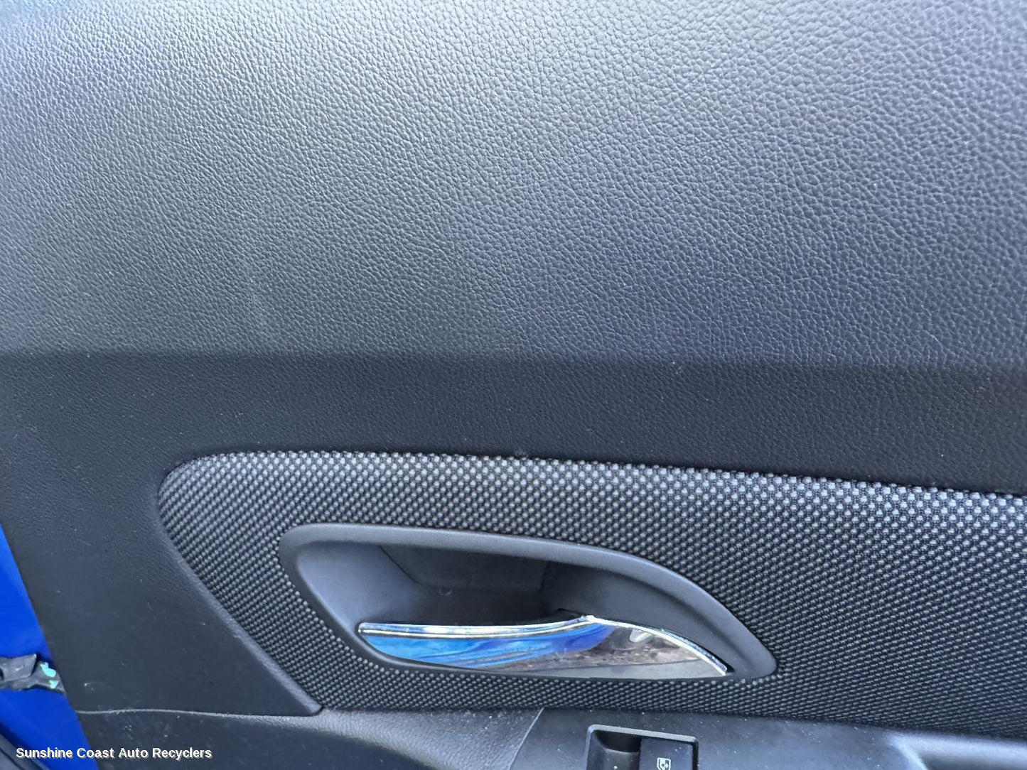 2011 Holden Cruze Door Handle