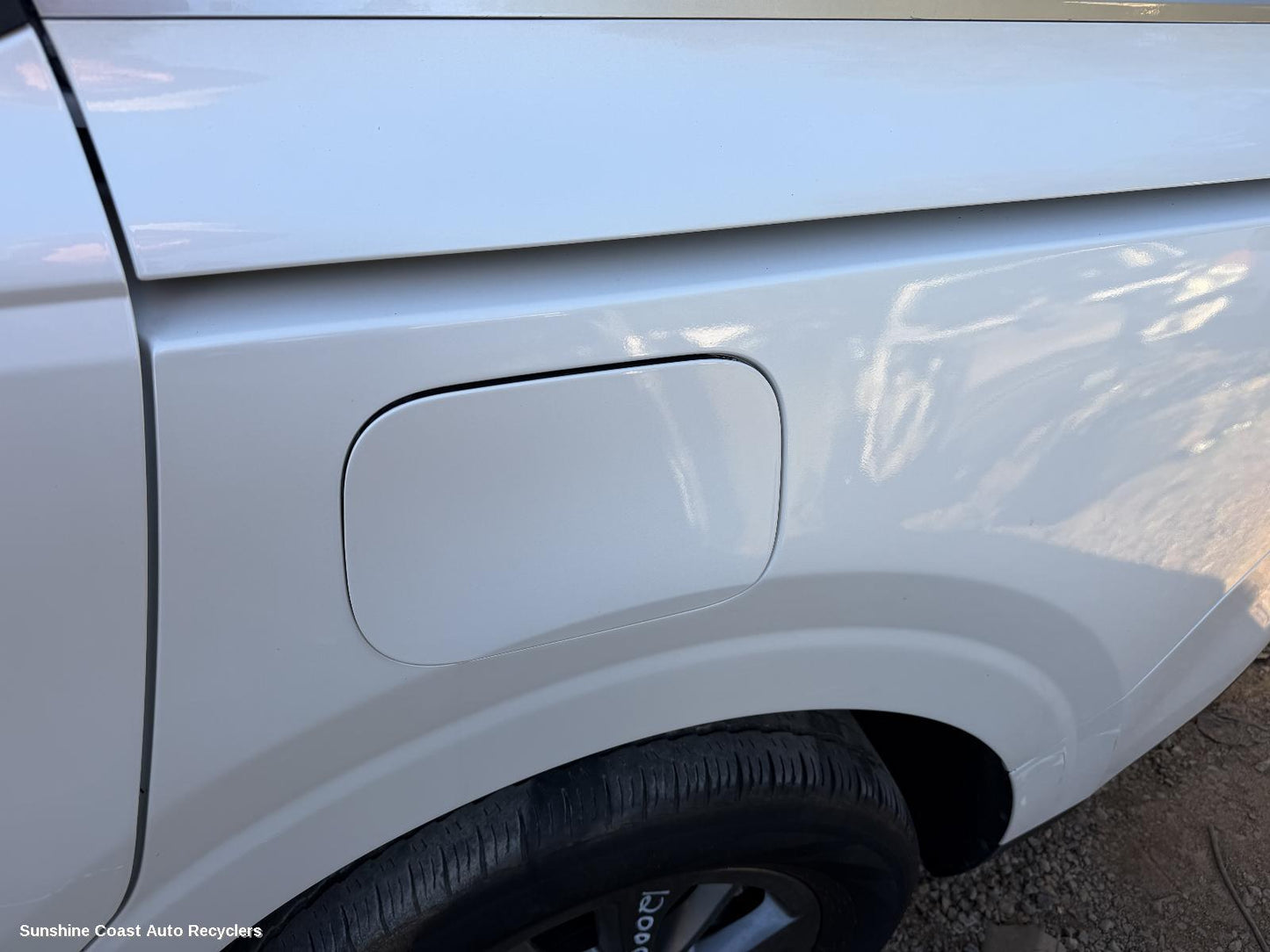 2020-2025 Kia Carnival/grand Carnival Fuel Door   Filler