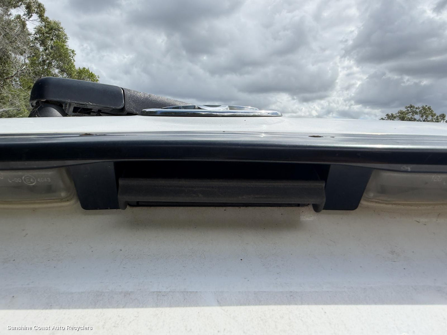 2001-2007 Toyota Corolla Tailgate Handle