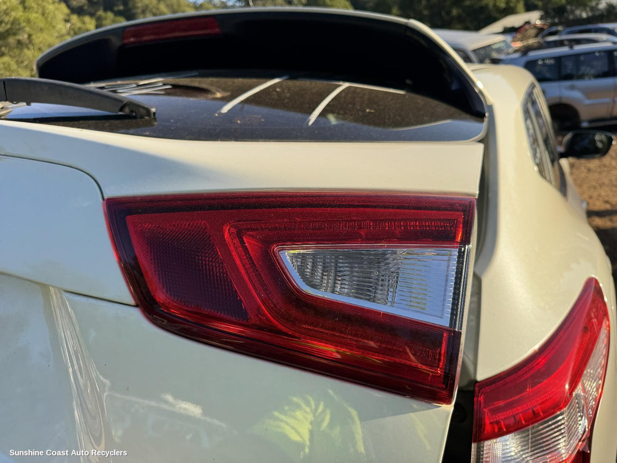 2013-2017 Nissan Qashqai Rear Garnish