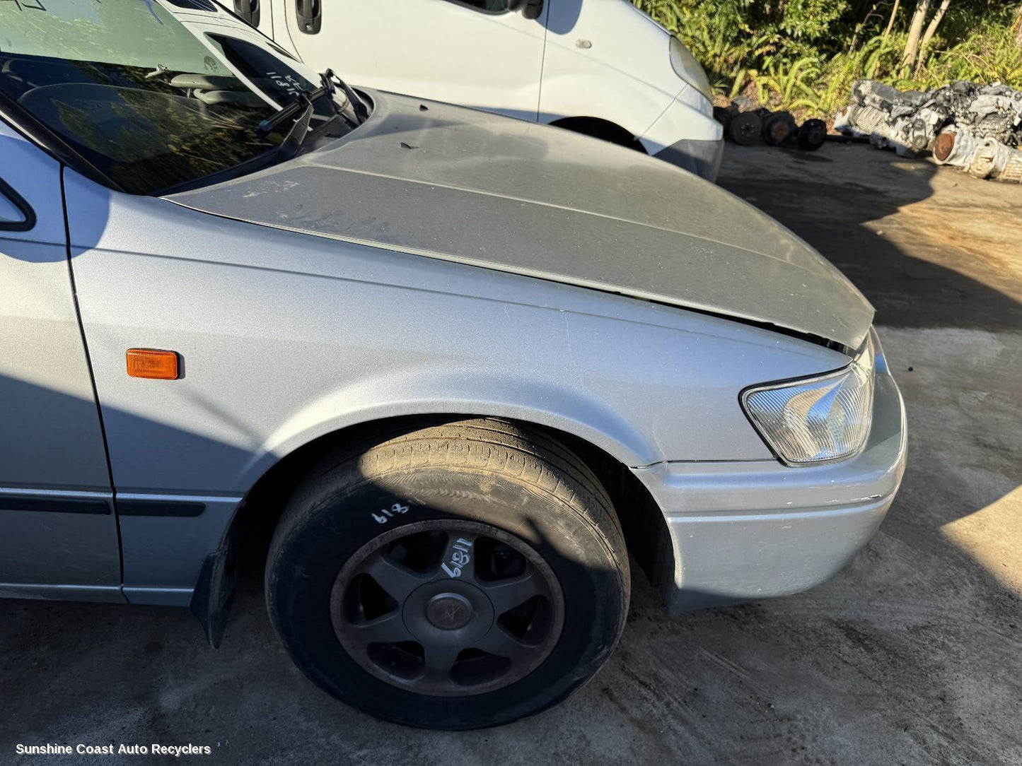 1997-2002 Toyota Camry Right Guard