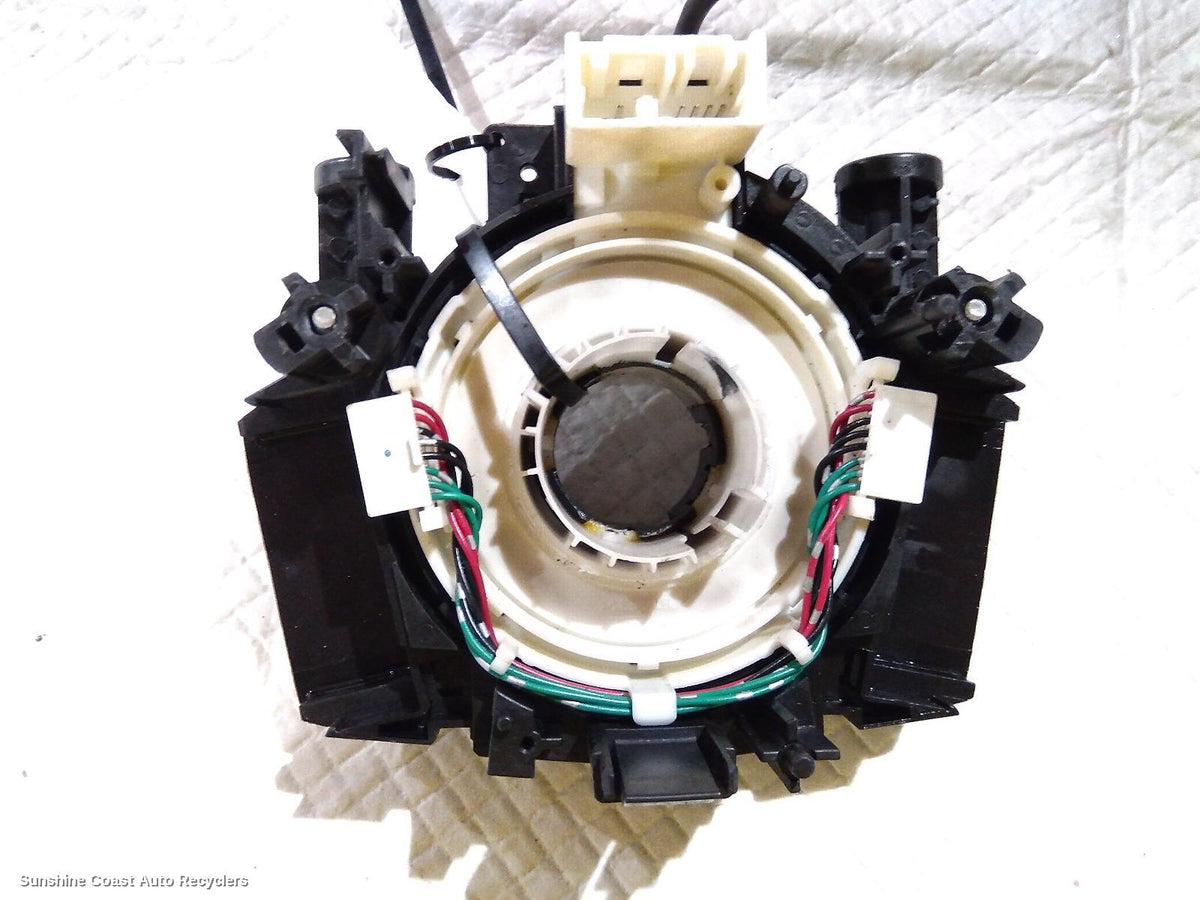 2005-2015 Nissan Navara Airbag Module Sensor