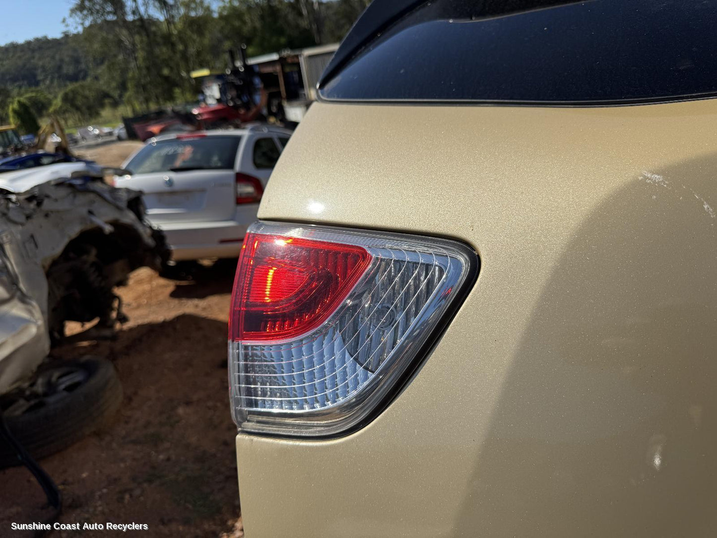 2014 Nissan Pathfinder Rear Garnish
