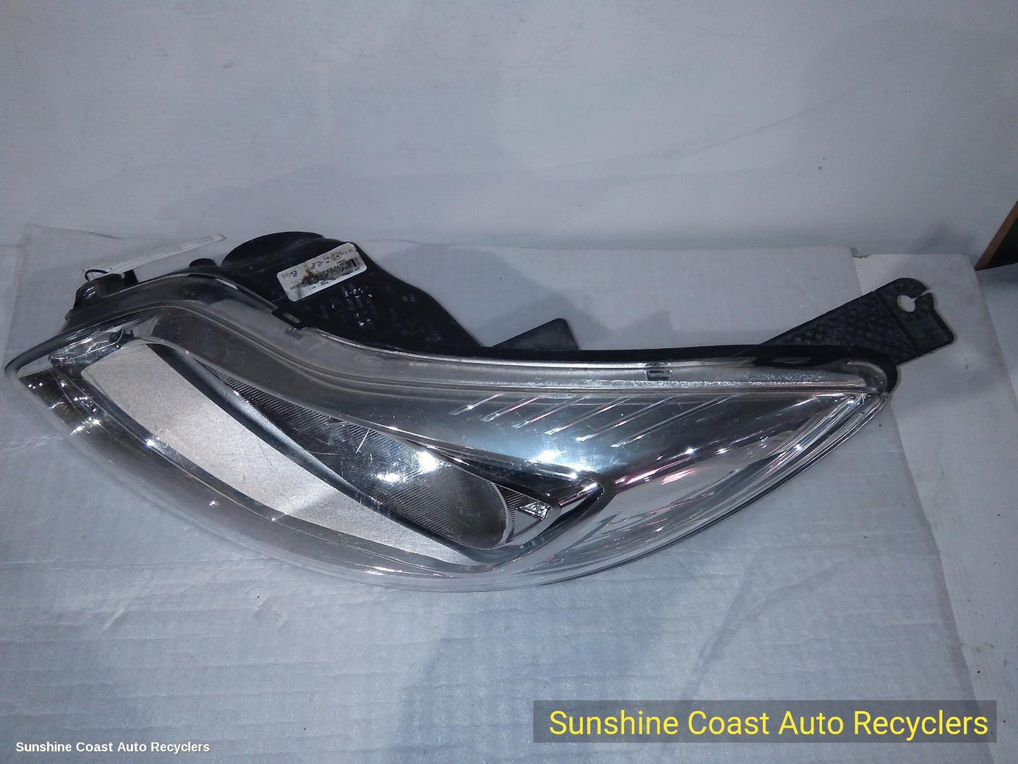 2013 Ford Focus Left Headlamp