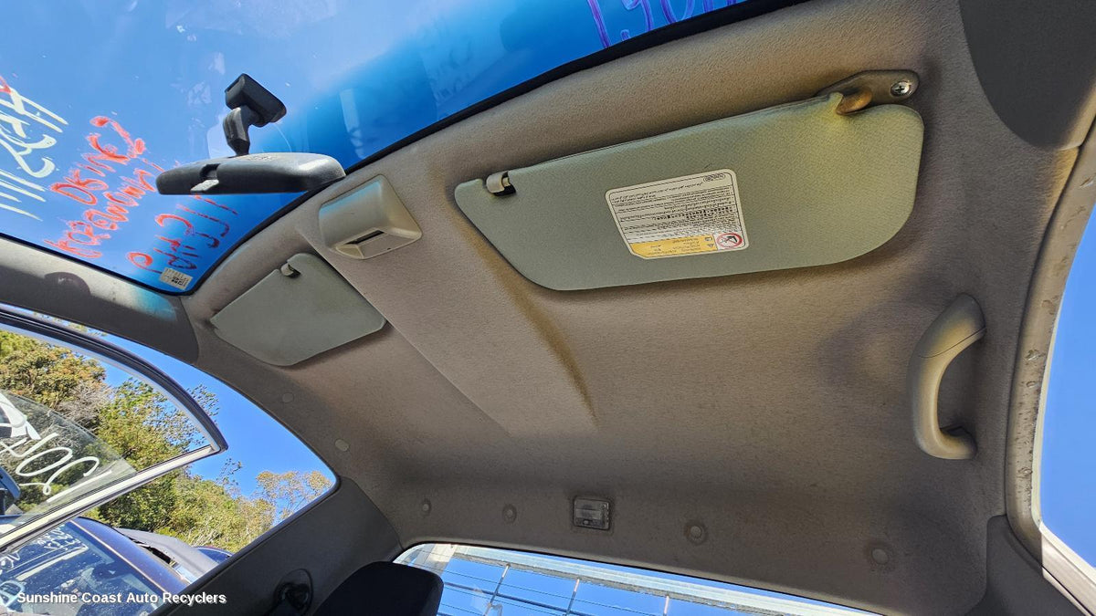 2009-2015 Mitsubishi Triton Hoodlining