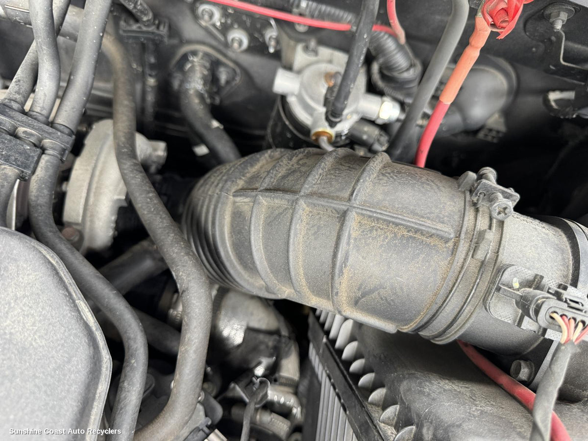 2010-2012 Hyundai Santa Fe Air Cleaner Duct Hos