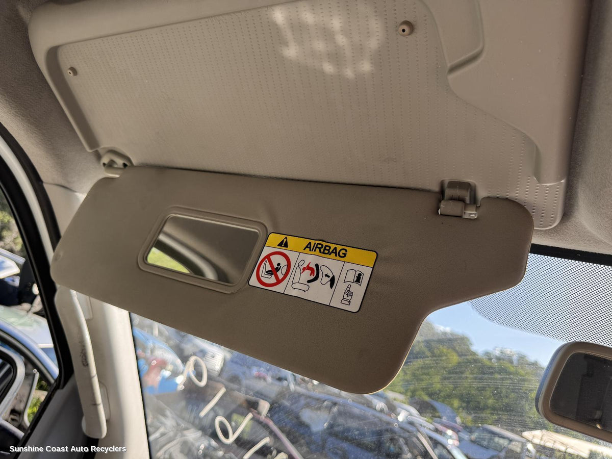 2013-2023 Ldv V80 Sunvisor