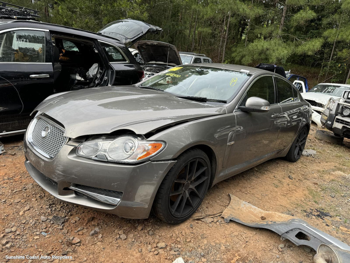 2008-2015 Jaguar Xf Wiper Motor