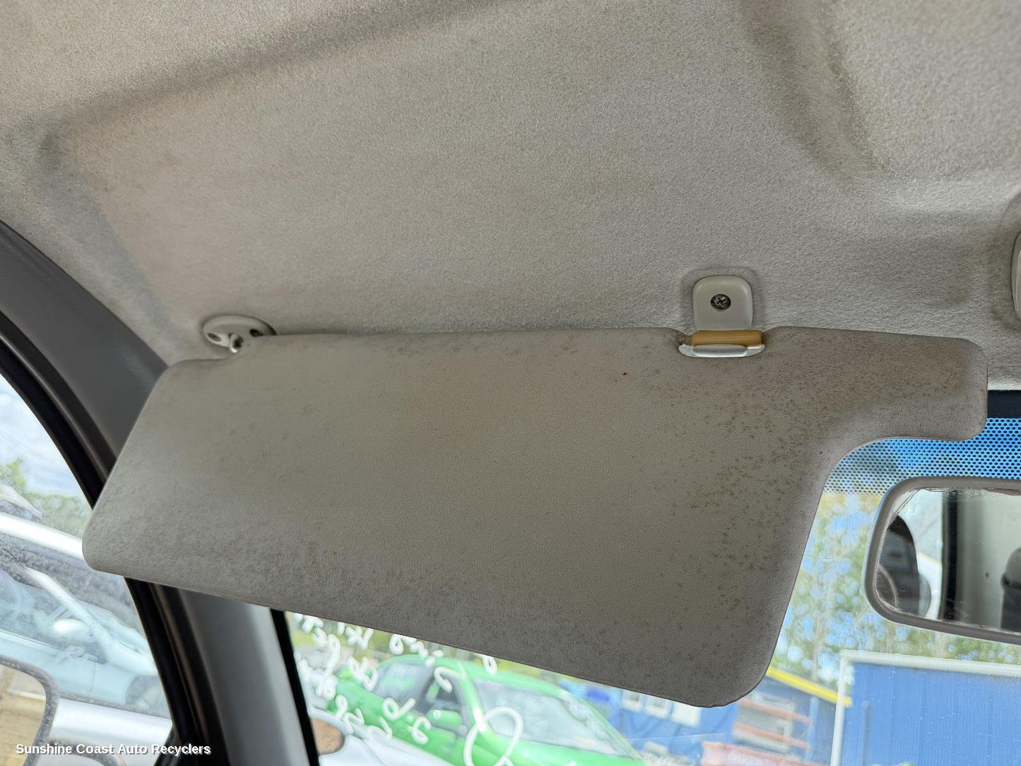 2002-2006 Ford Courier Sunvisor