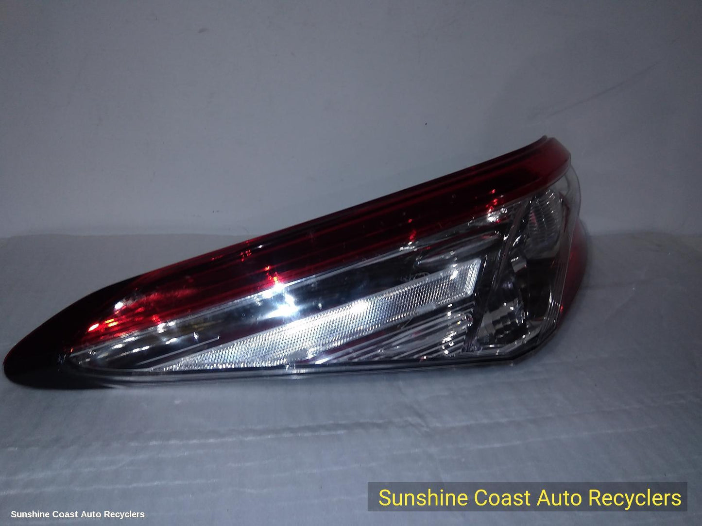 2018 Toyota Camry Left Taillight