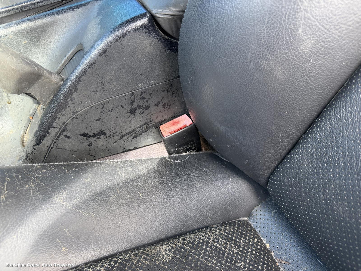 1997-2004 Mercedes Slk Seatbelt Stalk