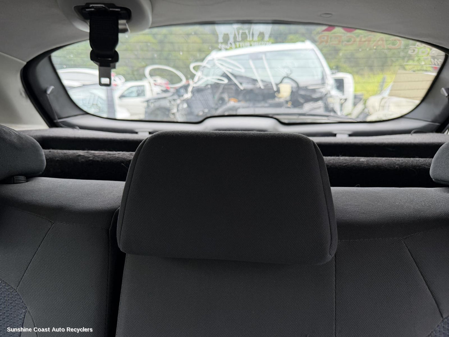 2007-2014 Nissan Dualis Headrest
