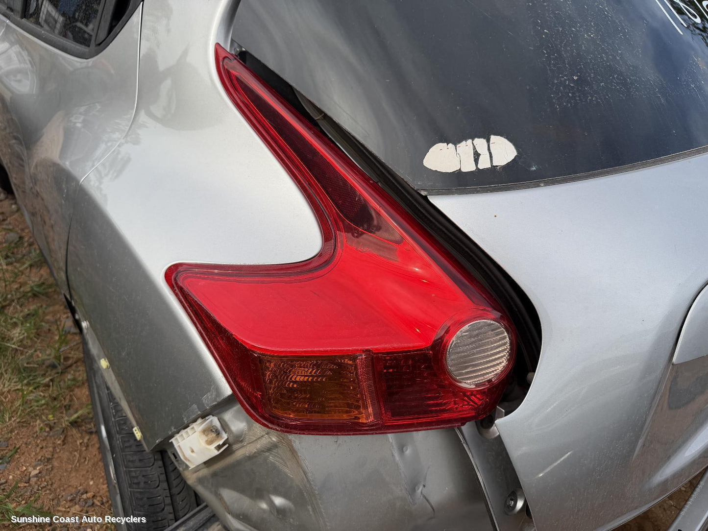 2014 Nissan Juke Left Taillight