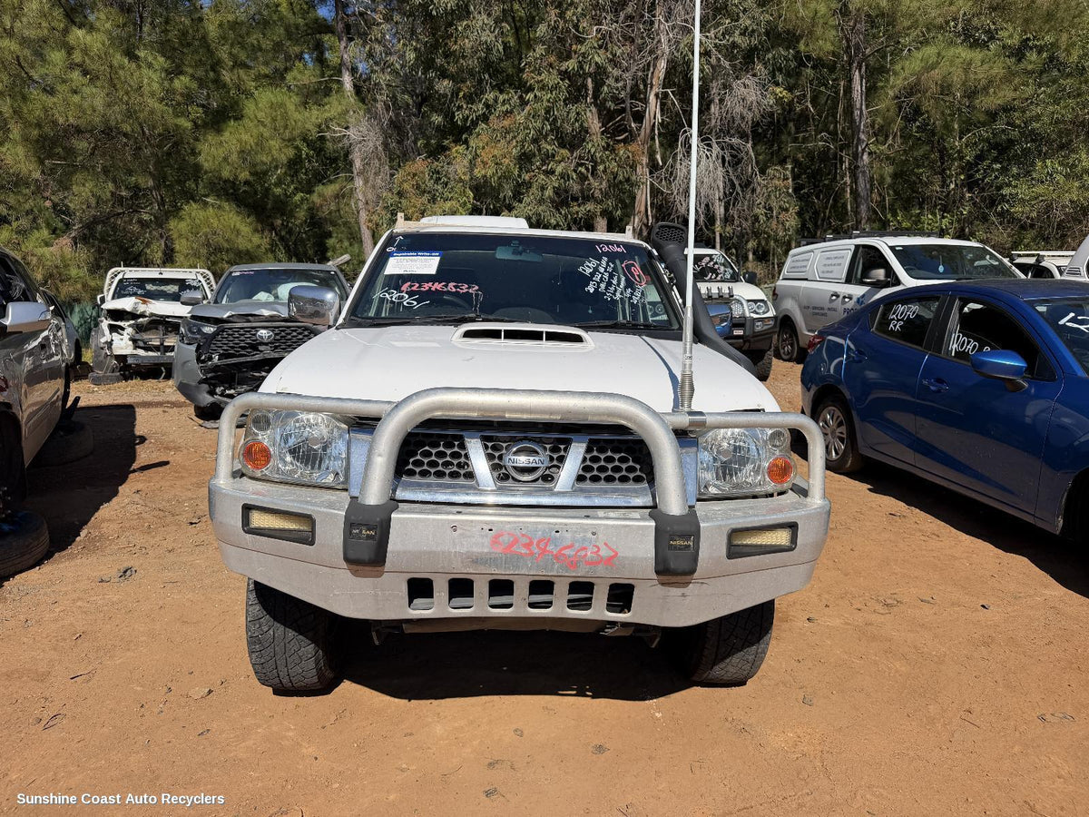 2001-2015 Nissan Navara Grille