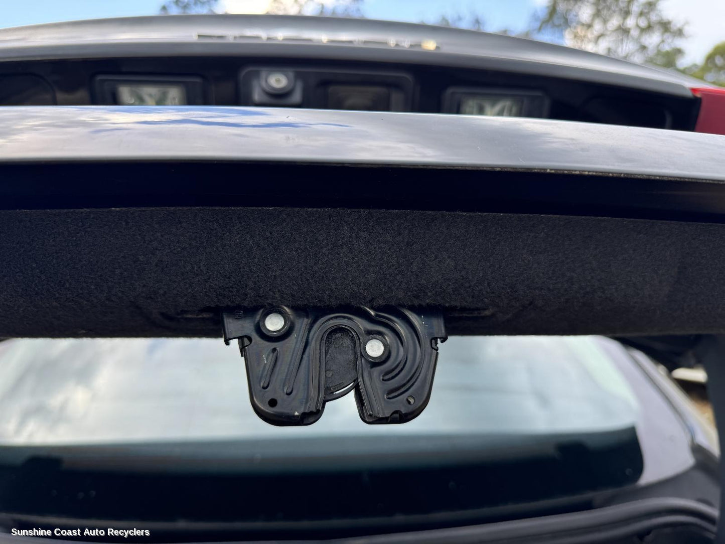2015 Jaguar Xe Door Boot Gate Lock