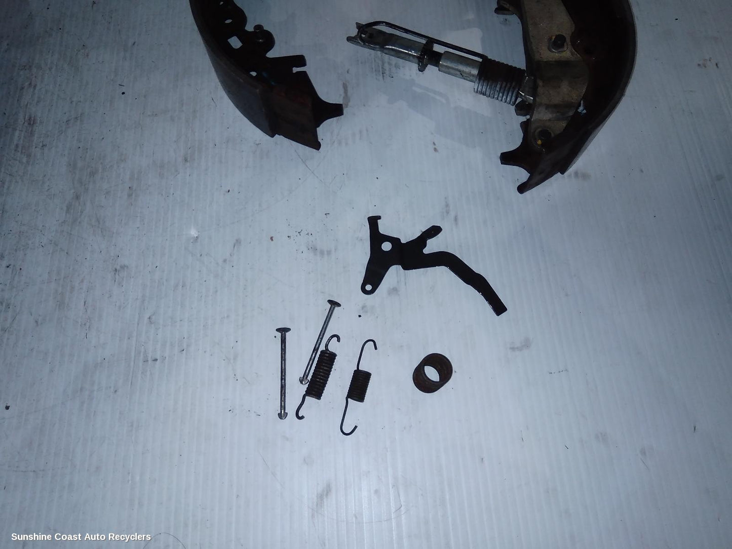 2005-2019 Toyota Hiace Rear Brake Disc Drum