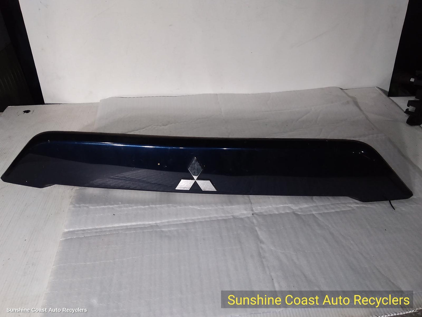 2012 Mitsubishi Outlander Rear Garnish