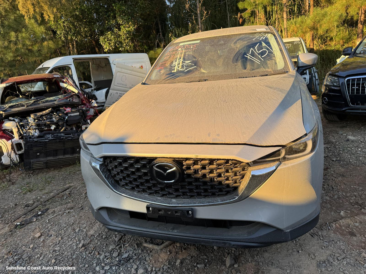 2017-2025 Mazda Cx5 Right Rear Side Glass