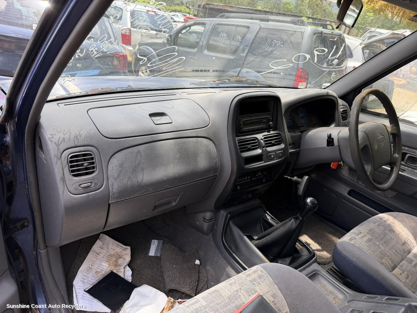 2001 Nissan Navara Misc