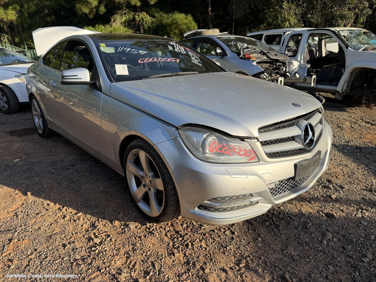 2007-2015 Mercedes C Class Floor Mats