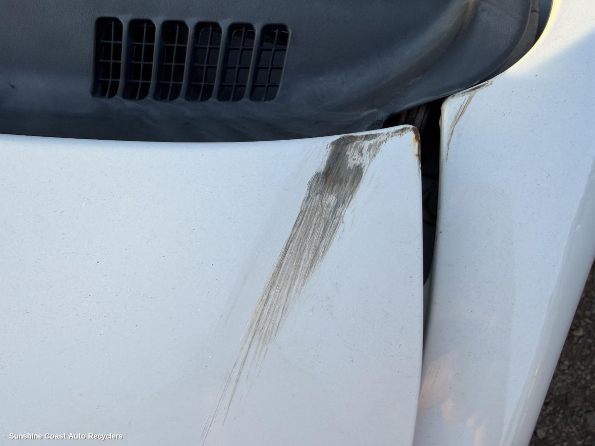 2011-2015 Toyota Hilux Bonnet