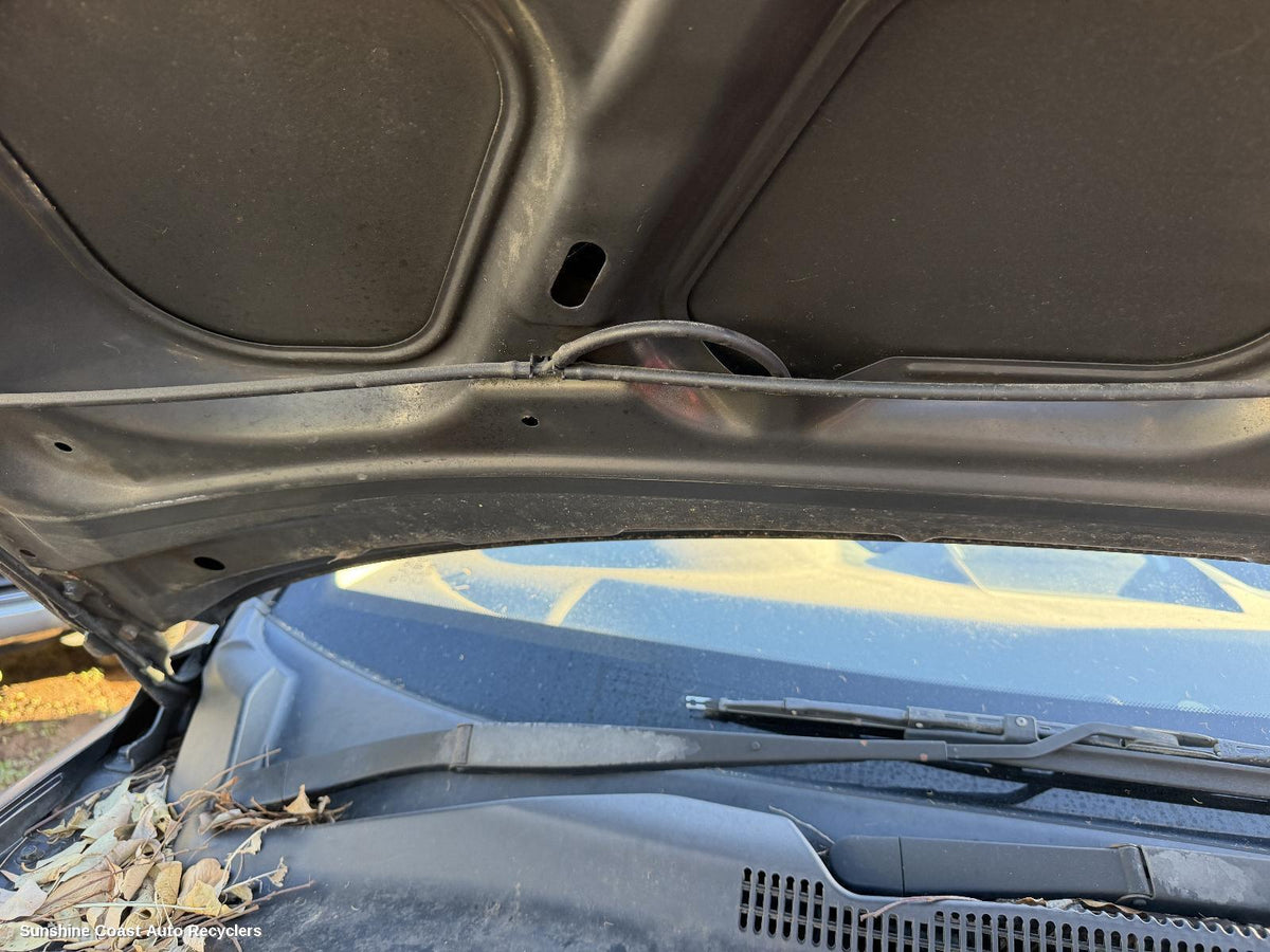 2005-2010 Kia Sportage Wiper Arm