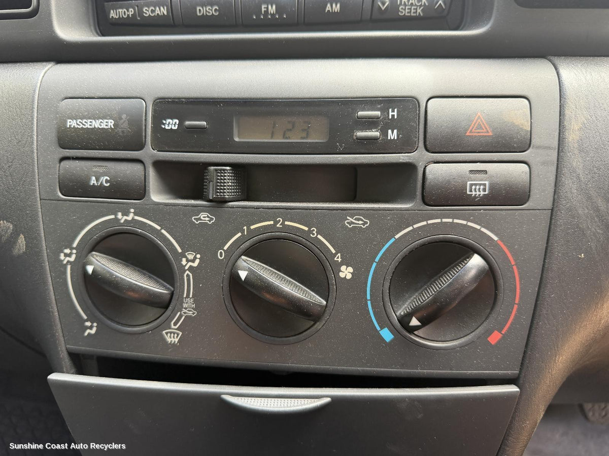 2001-2007 Toyota Corolla Misc Switch Relay