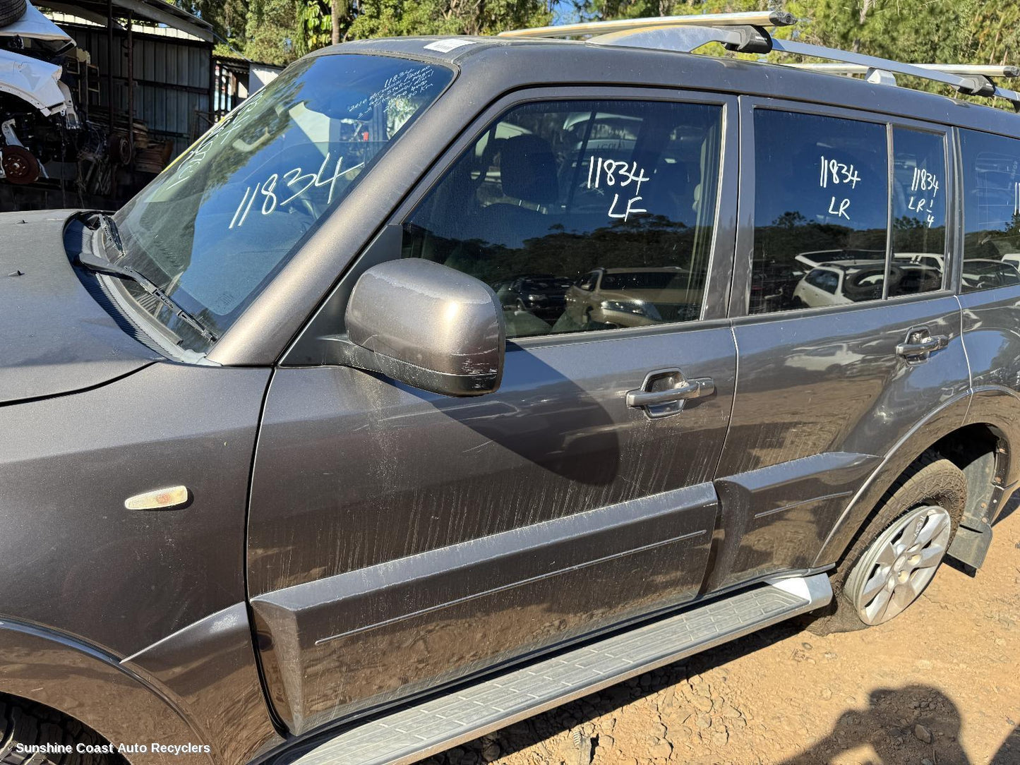 2010 Mitsubishi Pajero Left Door Mirror