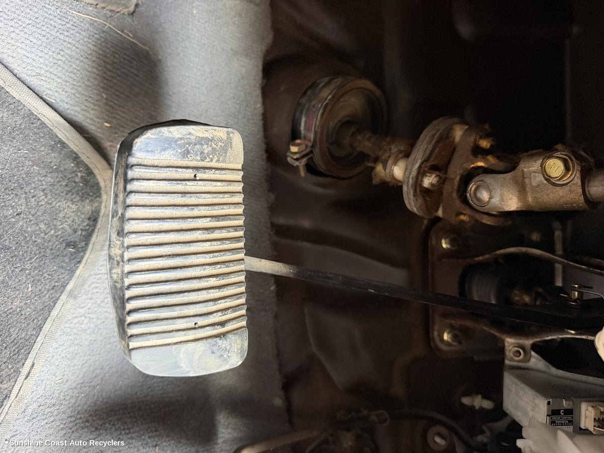 1997-2002 Toyota Camry Pedal Assembly