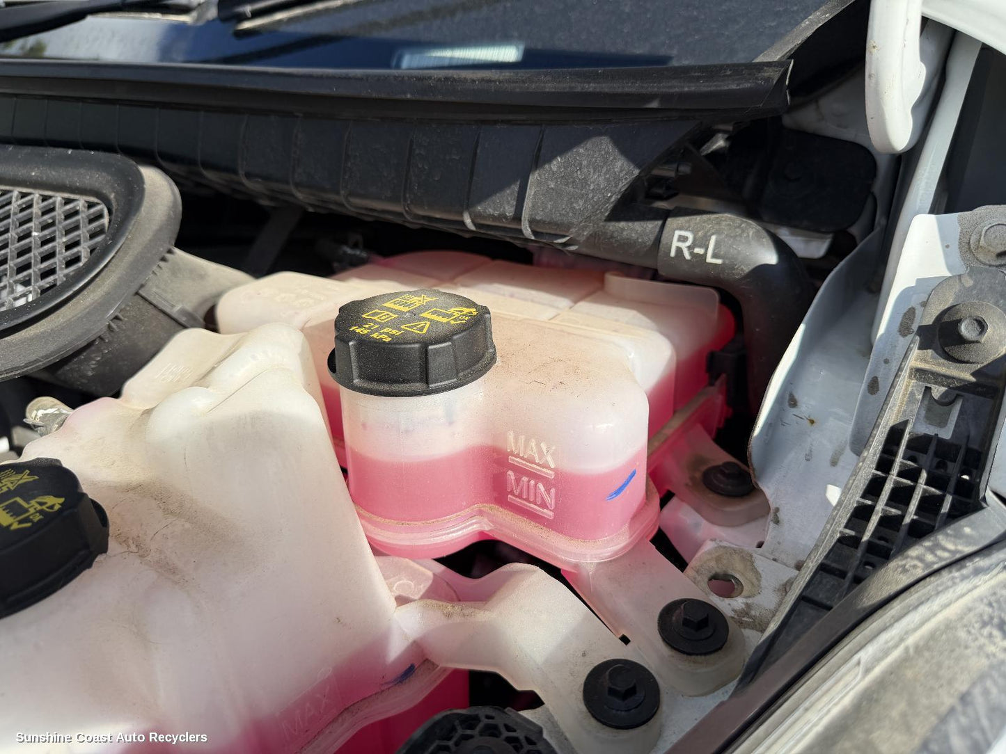 2021-2026 Ldv Deliver 9 Overflow Bottle