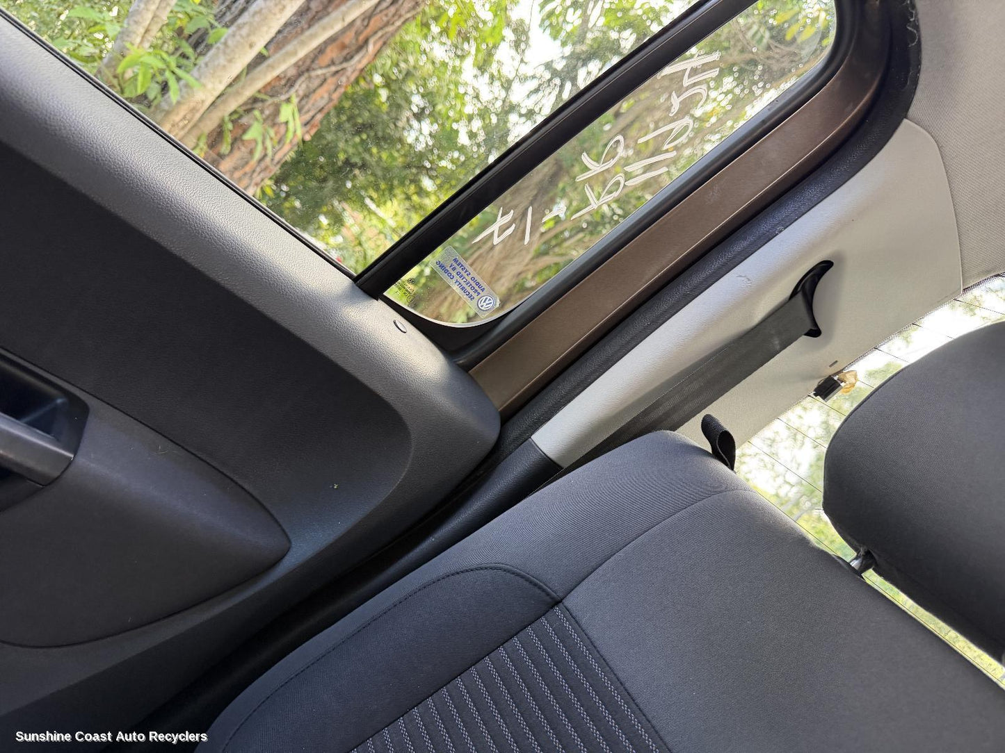 2010-2022 Volkswagen Amarok Seatbelt Stalk